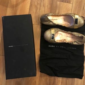 Like New! Marc by Marc Jacobs Women’s Gold Flats